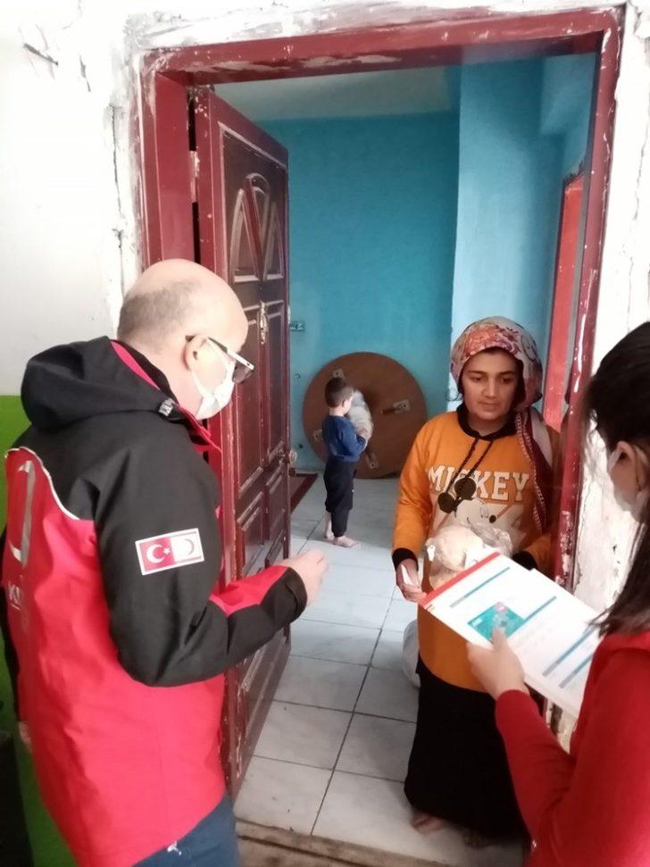 Türk Kızılay Bursa’da çalışmalarına ara vermiyor G4