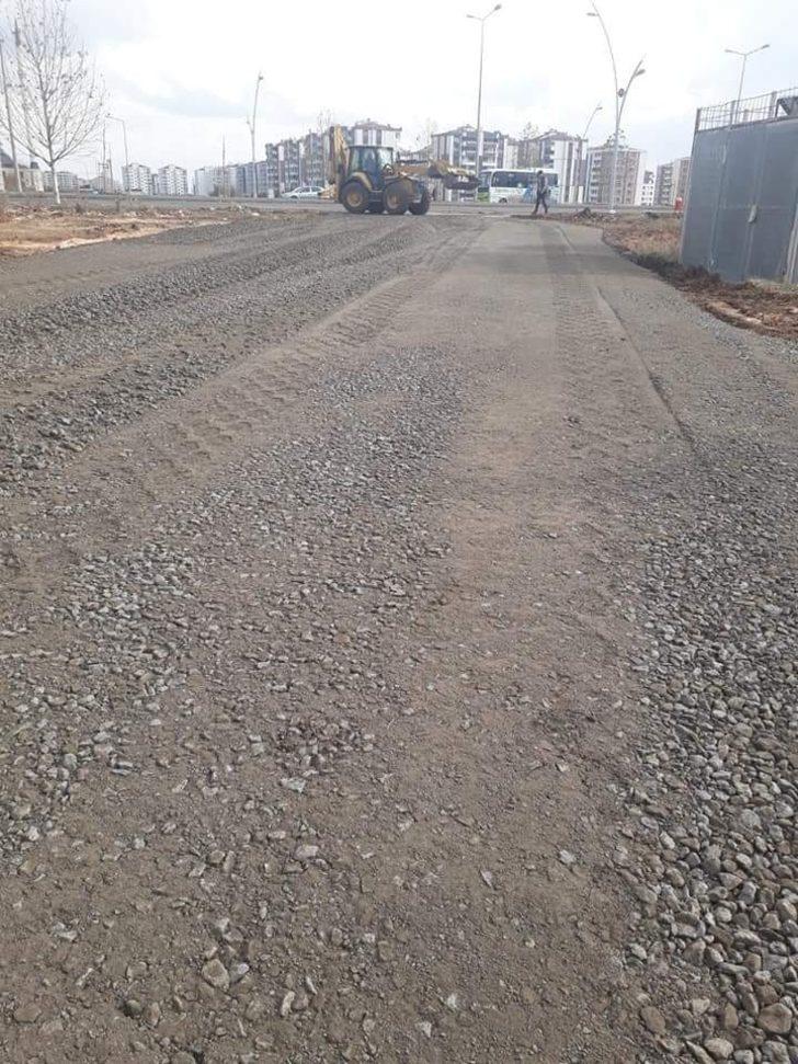 Bağlar’da kısıtlamaya rağmen hizmet devam ediyor G4