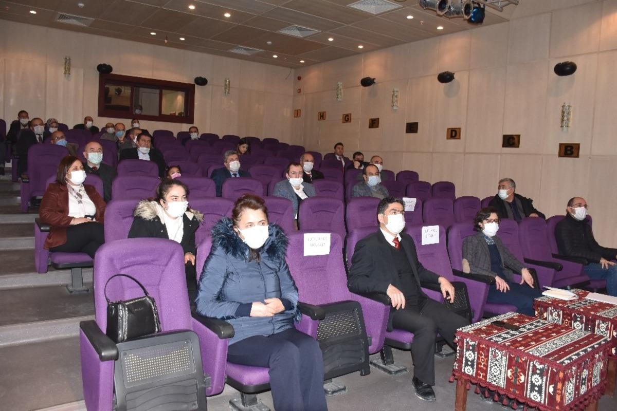 K&uuml;lt&uuml;r ve Turizm M&uuml;d&uuml;rl&uuml;ğ&uuml; personeline &ldquo;fotoğraf&ccedil;ılık&rdquo; eğitimi