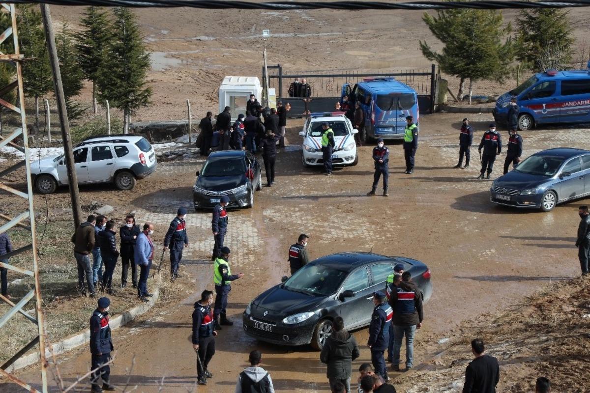 Nevşehir&rsquo;de tarım iş&ccedil;ileri arasındaki kavgayı jandarma ayırdı