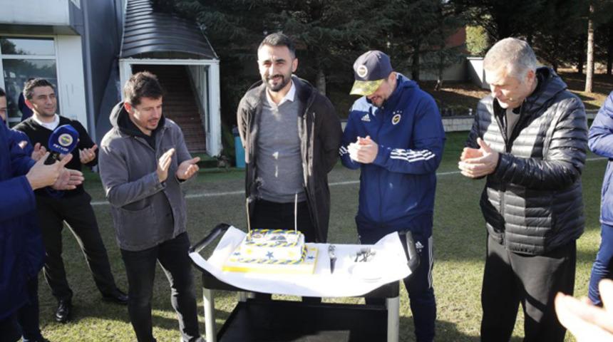  Sel&ccedil;uk Şahin&rsquo;in doğum g&uuml;n&uuml; kutlandı