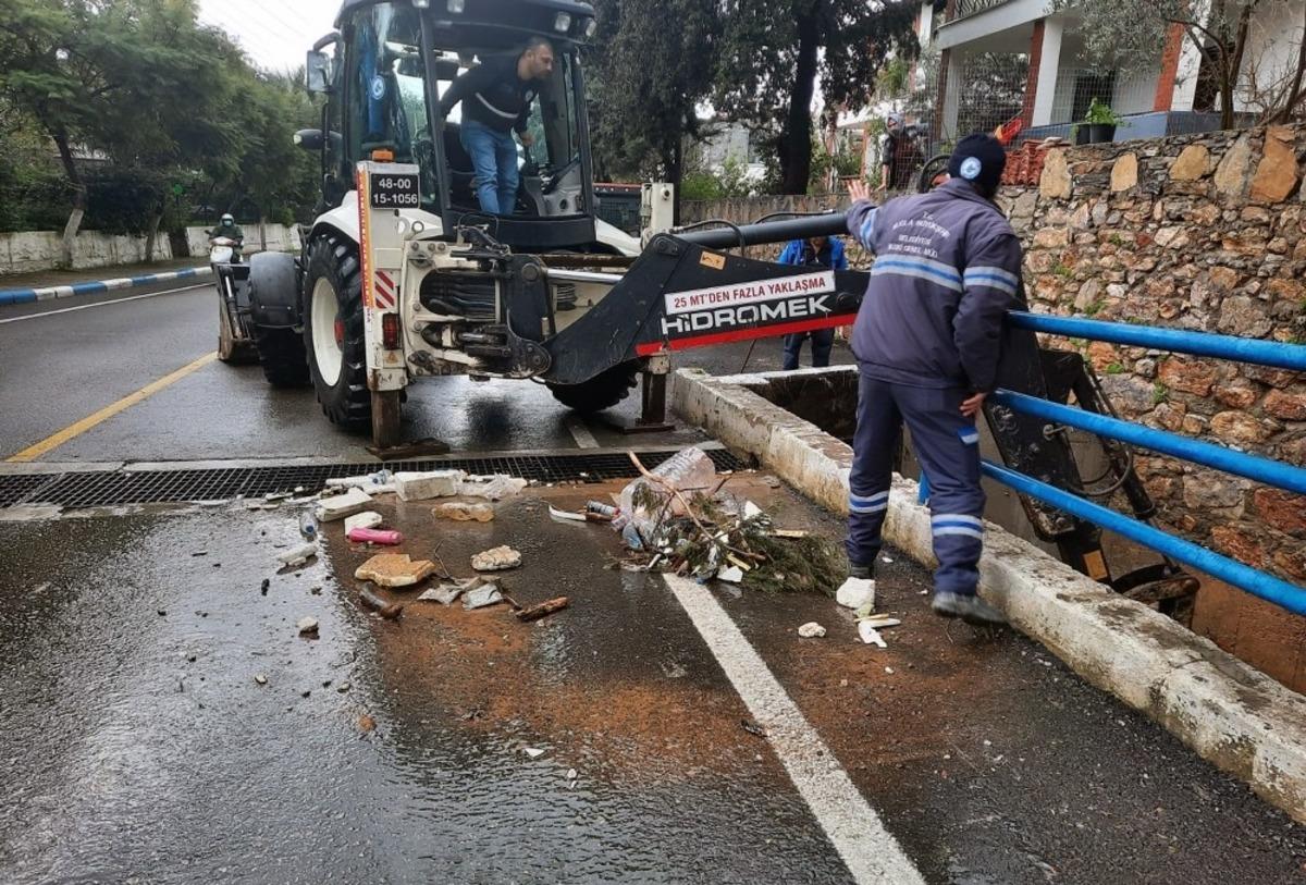 B&uuml;y&uuml;kşehir ekipleri 52 olaya m&uuml;dahale etti