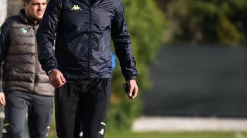 İlk ma&ccedil;ına saatler kala babasının vefat haberini aldı