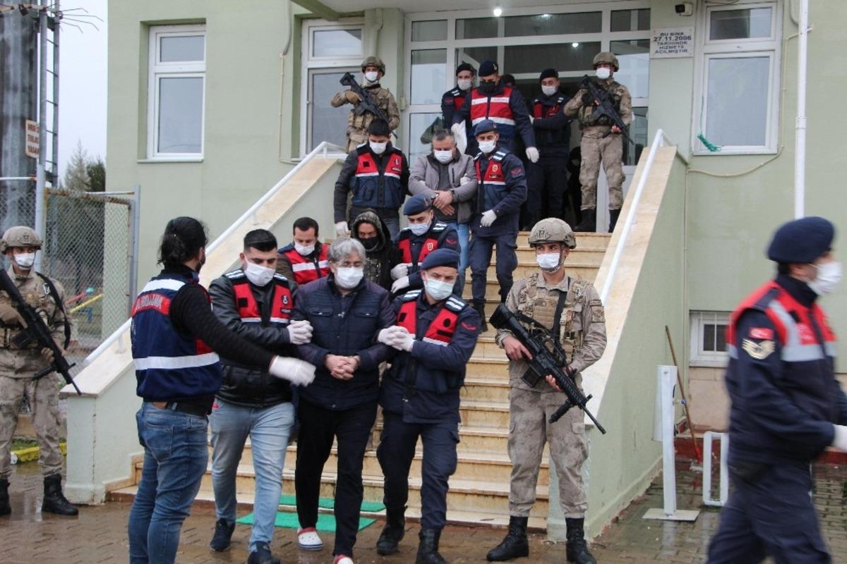 M&uuml;d&uuml;r ve kooperatif başkanı orman keserek 5 yılda 10 milyonluk vurgun yaptı