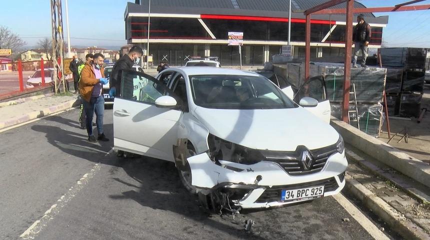 Polisin 'dur' ihtarına uymayıp kaçtılar: Uyarı ateşinde bir kişi hayatını kaybetti