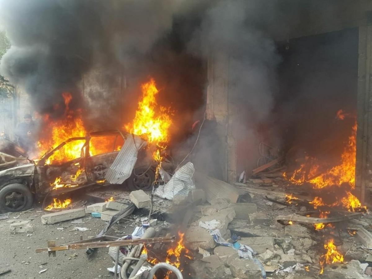 Azez&rsquo;de patlama: 1 &ouml;l&uuml;, 10 yaralı