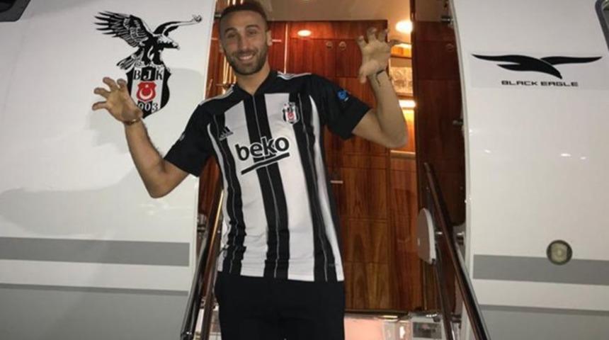 Cenk Tosun, Beşiktaş için yola çıktı