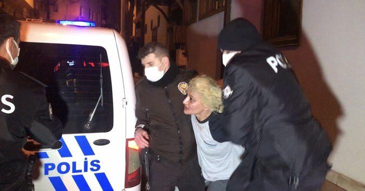 (Özel) Kısıtlamayı delen genç kadın, polise kimlik vermemek için böyle direndi G2