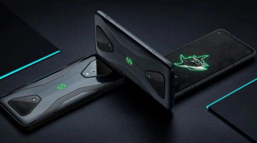 Xiaomi Black Shark 4 oyun telefonu üzerinde çalışıyor