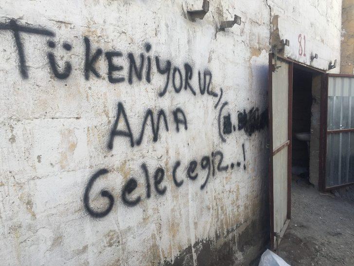 Sahte içki zanlıları “Tükeniyoruz ama geleceğiz” diye yazıp kaçtı G1