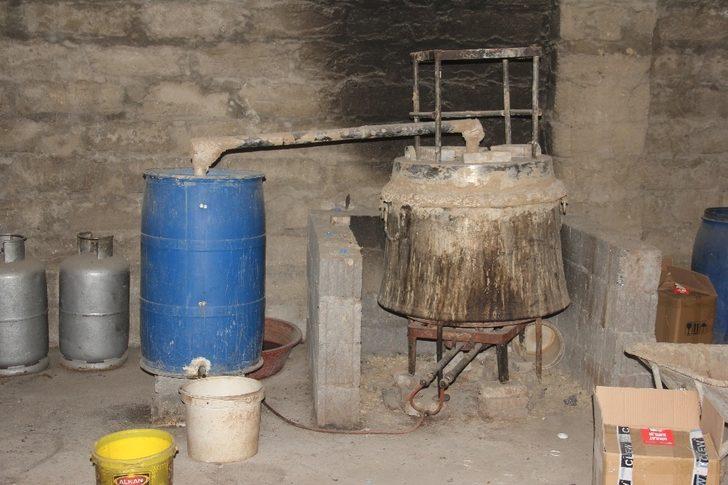 Sahte içki zanlıları “Tükeniyoruz ama geleceğiz” diye yazıp kaçtı G3