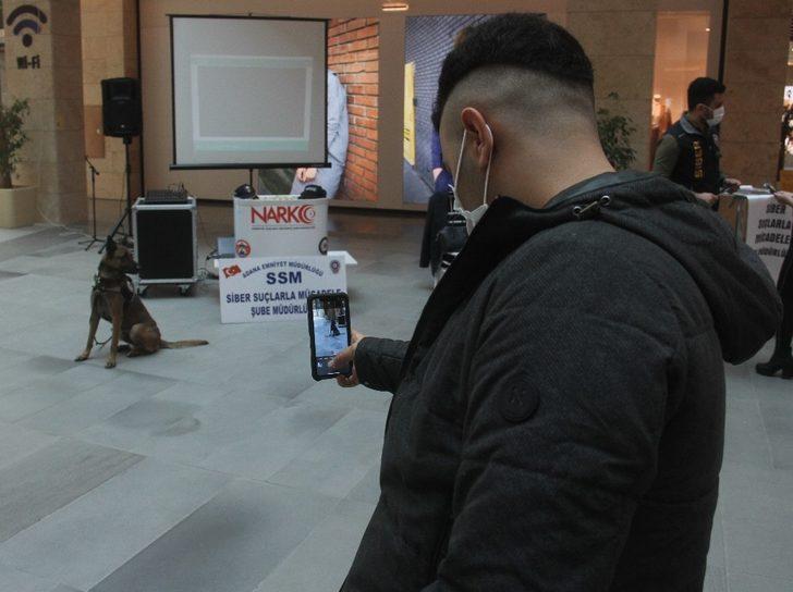 Narkotik köpeği "Oscar" ilgi odağı oldu G3