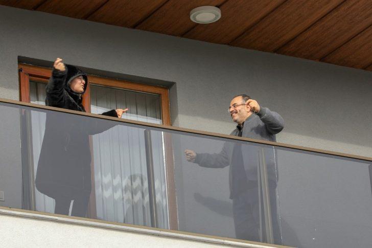 İpekyolu’nda vatandaşlar sokak konserleriyle moral buluyor G5