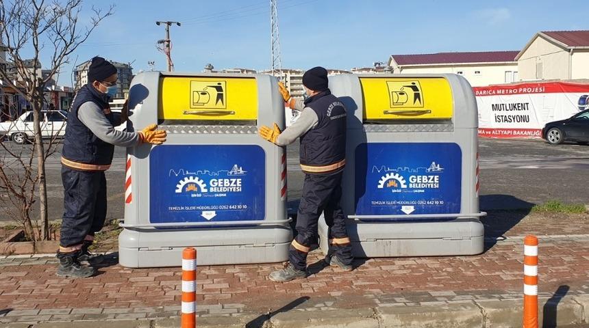 Gebze&rsquo;de konteynırlar yenileniyor