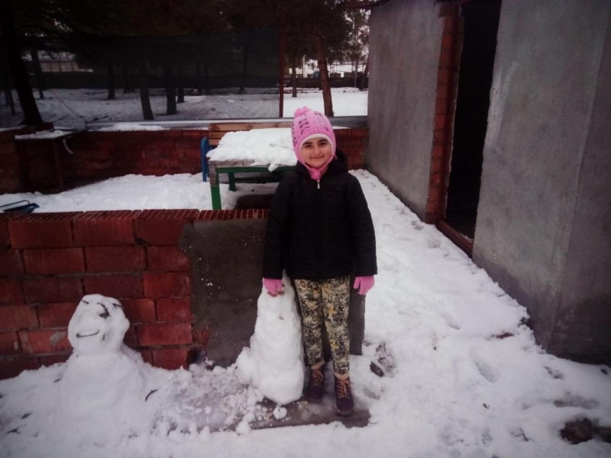 Kar &ccedil;ocukları sevindirdi