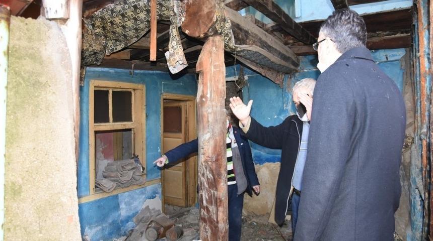 Evi yanan aile, &Ouml;zel İdaresi Misafirhanesi&rsquo;nde konuk edilecek