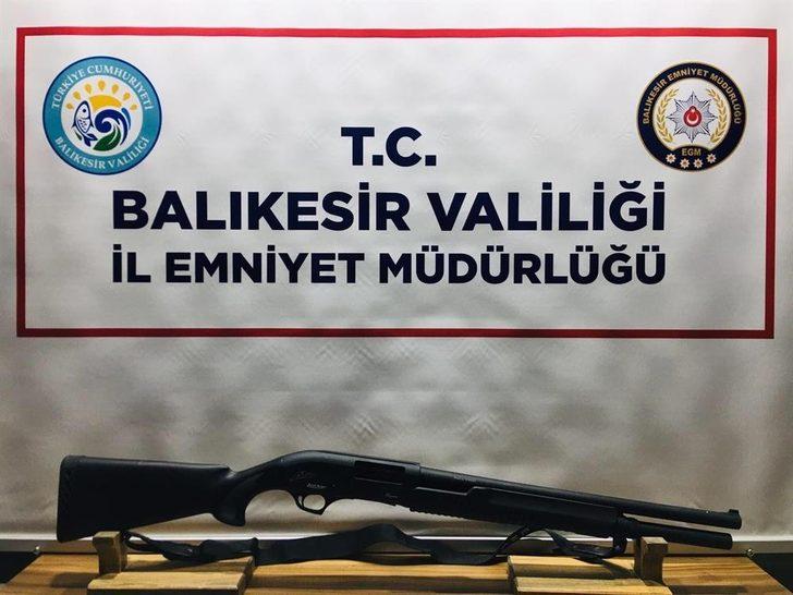 Balıkesir’de polis son 1 haftada 97 aranan şahsı yakaladı G3