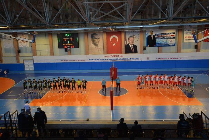 Korkuteli Belediyespor’un zirve yarışını sünrdürüyor G2