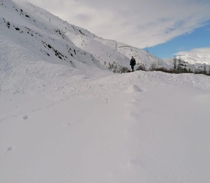 Adıyaman-Çelikhan karayoluna çığ düştü G2