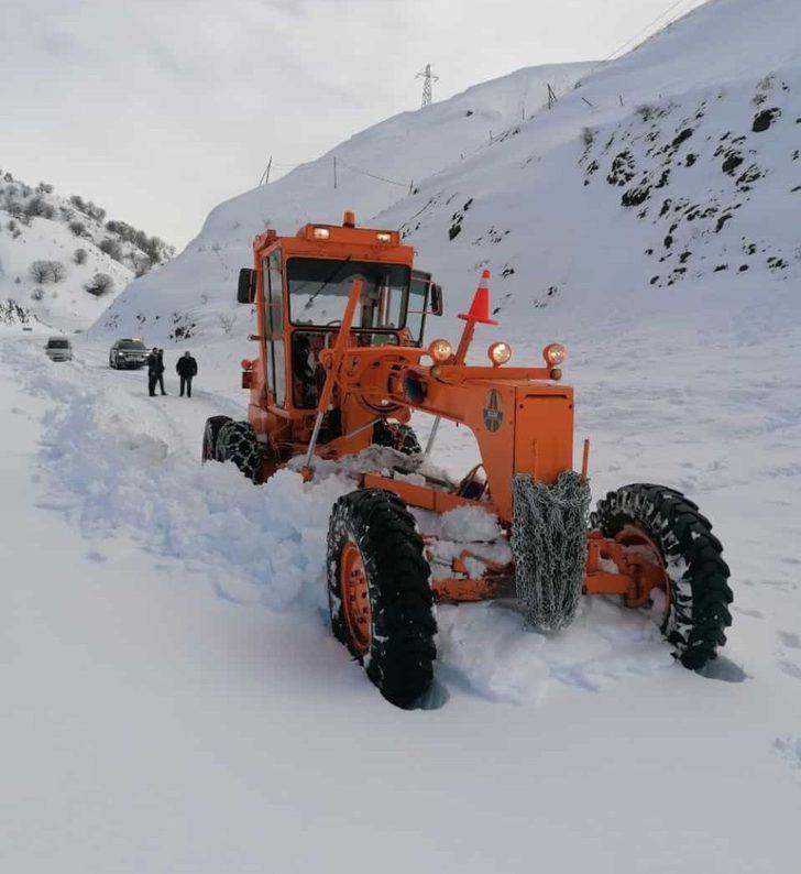 Adıyaman-Çelikhan karayoluna çığ düştü G3