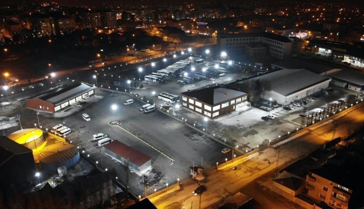 Van B&uuml;y&uuml;kşehir Belediyesi şehirlerarası ve il&ccedil;e terminalini yeniledi