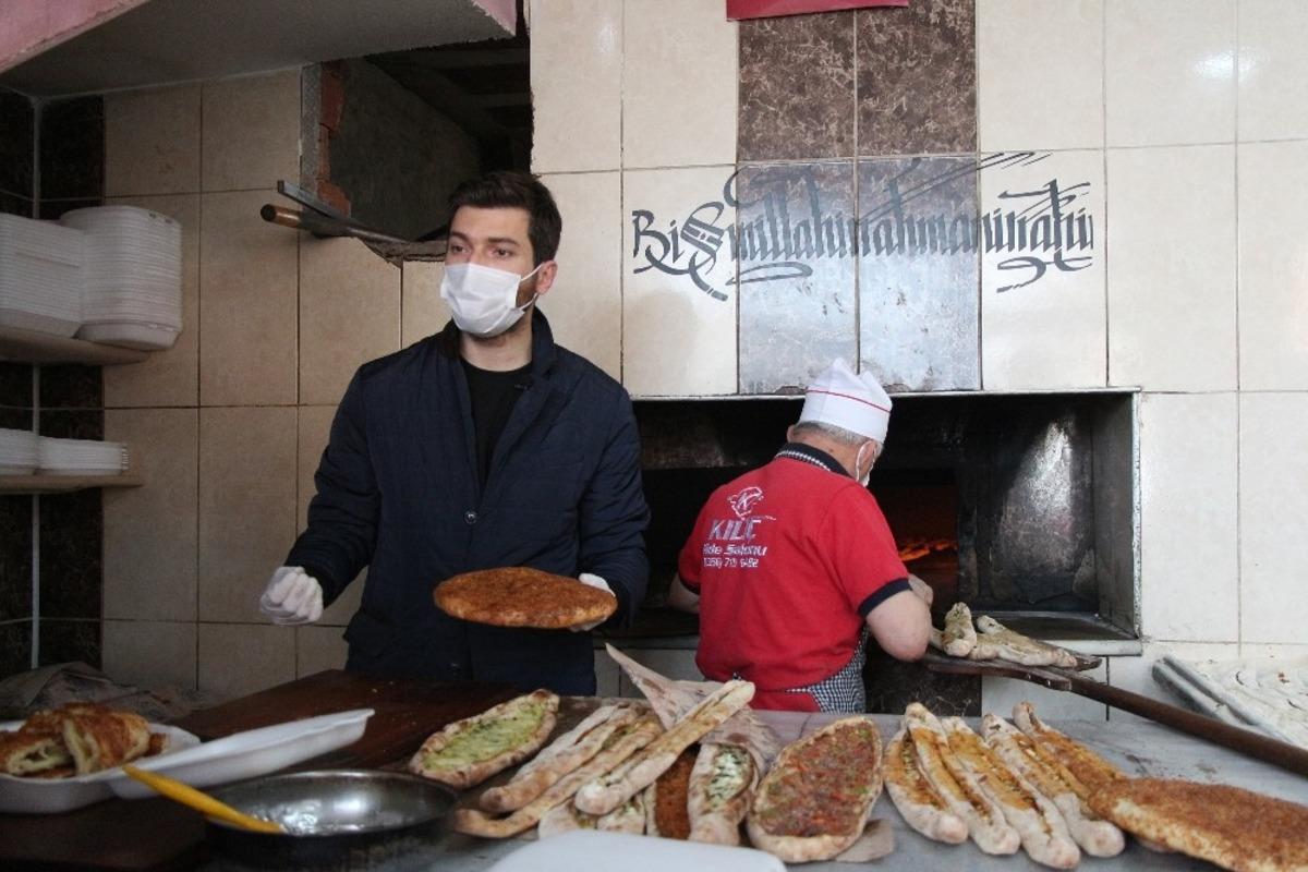 Başkan ocağın başına ge&ccedil;ip esnaf i&ccedil;in destek istedi