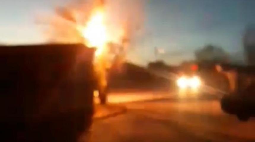 Elektrik direğinde yangın paniği