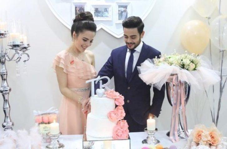 İşte Rüzgar Erkoçlar'ın düğün davetiyesi G3