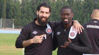 Badou N'diaye Karagümrük'ten ayrıldı