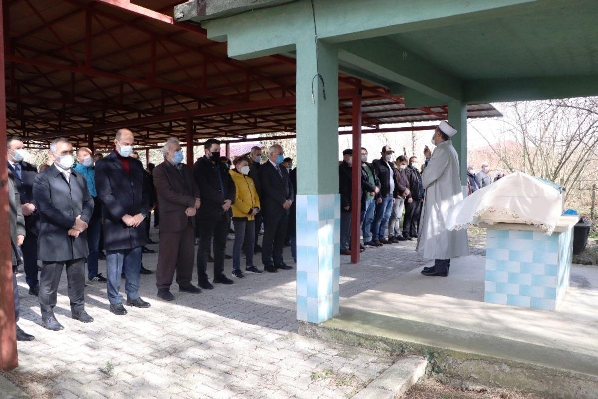 &Ouml;ld&uuml;r&uuml;len Arzu Ayg&uuml;n son yolculuğuna uğurlandı