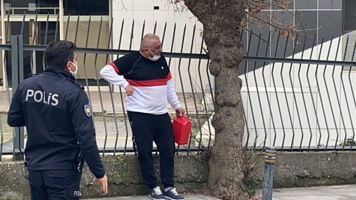 İstanbul’da hareketli dakikalar: Aracı bağlanan şahıs benzinle kendini yakmaya çalıştı G3