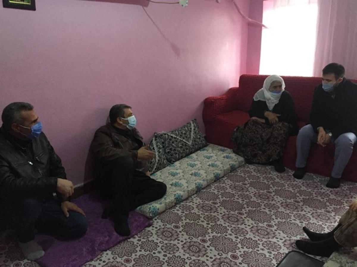 Dicle Kaymakamı Yurdag&uuml;l şehit yakınları ve gazilerle bir araya geldi