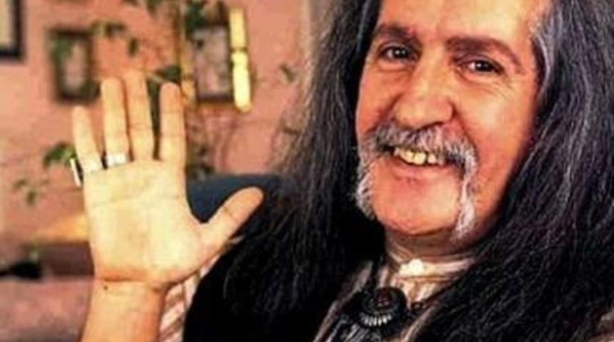 Ölümünün 22. yıl dönümünde Barış Manço anılıyor! Barış Manço denildiğinde herkesin hafızasında canlanan o detaylar 