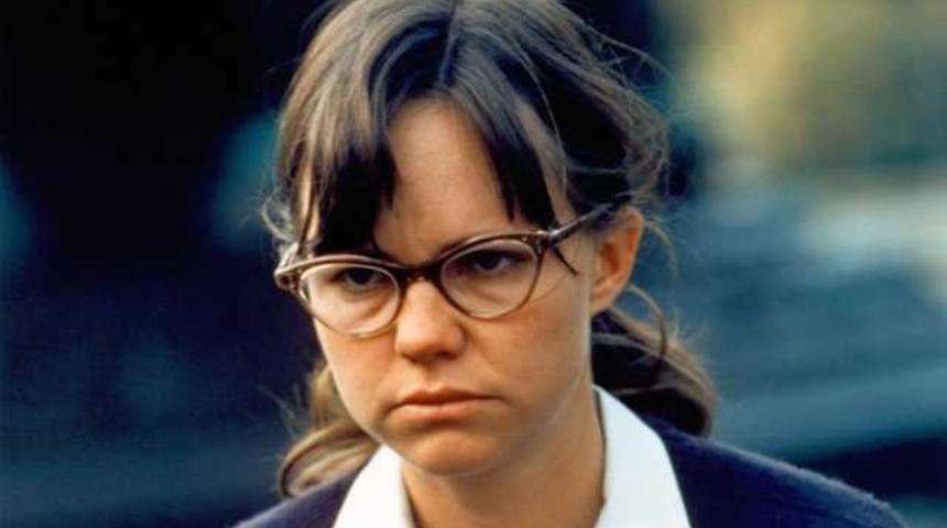 16 farklı kişiliğiyle dünyayı şoka uğratan kadın her şeyi uydurduğunu söylemişti...