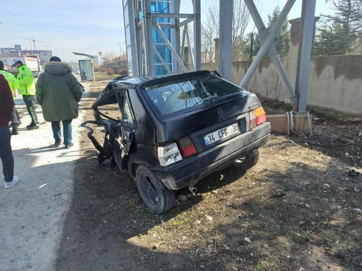 Bu ara&ccedil;tan sağ &ccedil;ıktı