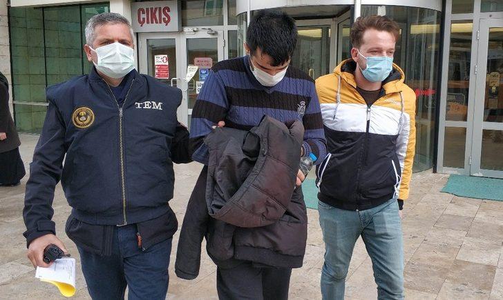 Baba ve 3 oğlu DEAŞ’tan adliyeye sevk edildi G1