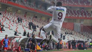 SON DAKİKA! Aaron Boupendza'dan Fenerbahçe ve Galatasaray açıklaması