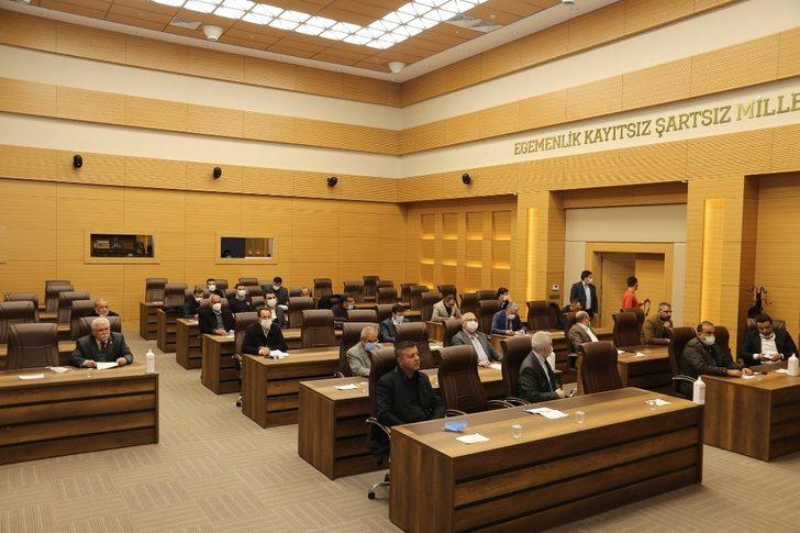 Merhum Başkan Bulut’in ismi Meclis Salonuna verildi G2