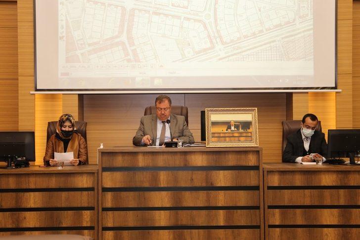 Merhum Başkan Bulut’in ismi Meclis Salonuna verildi G3