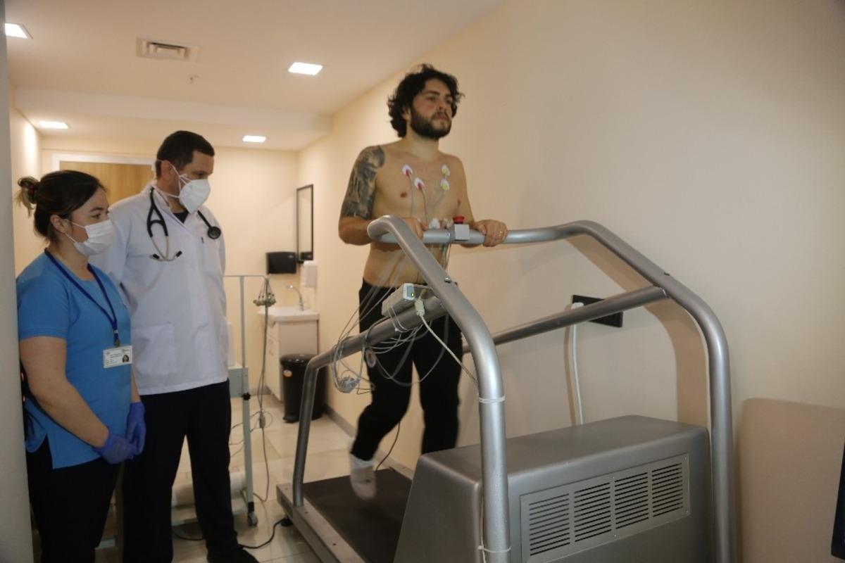 Erdemli Belediyespor futbolcuları sağlık taramasından ge&ccedil;ti