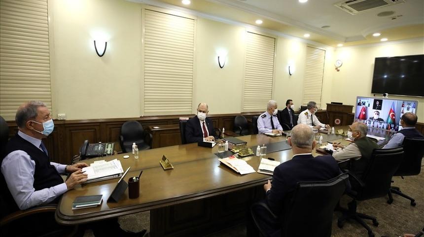 Milli Savunma Bakanı'ndan Karabağ'daki Ortak Merkez'le ilgili bilgilendirme