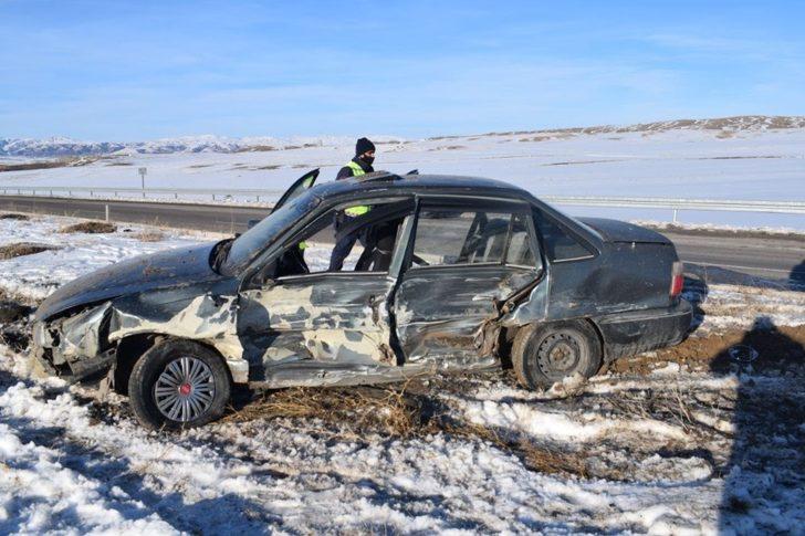 Sivas’ta trafik kazası:6 yaralı G1