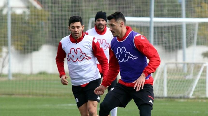 Jahovic resmen Göztepe’de