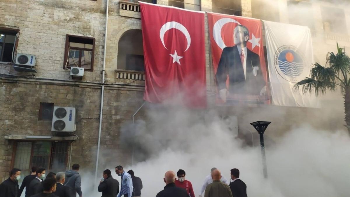 Belediyedeki patlamada molotofkokteyli ş&uuml;phesi