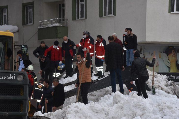 Kar kütlesi altında kalan 3 kişinin isimleri belli oldu G5