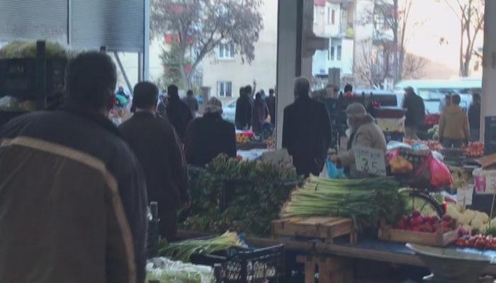 Pazar yerinde silah sesleri yükseldi, vatandaşlar endişe yaşadı