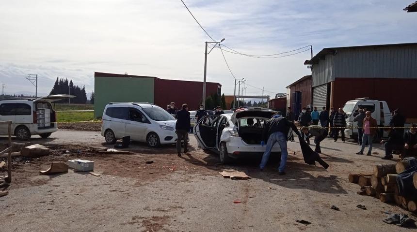 İzmir’de yol verme kavgası kanlı bitti: 7 yaralı