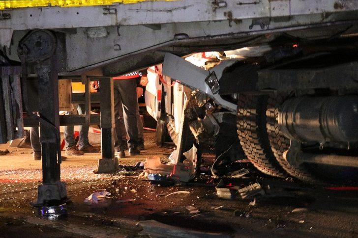 Sakarya D-100 Karayolu’ndaki feci kaza G4