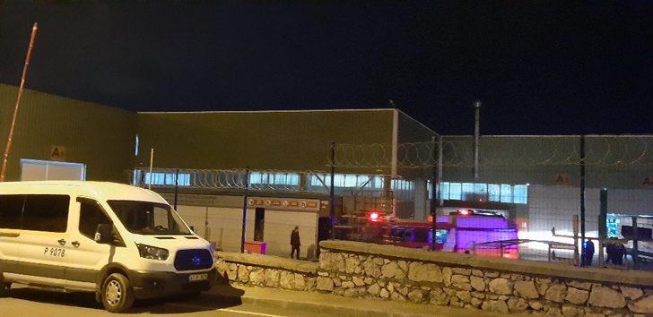 Forkliftin altında kalan işçi yaralandı G1