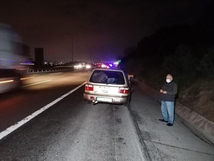 TEM’de 3 araç çarpıştı: 2 yaralı G3